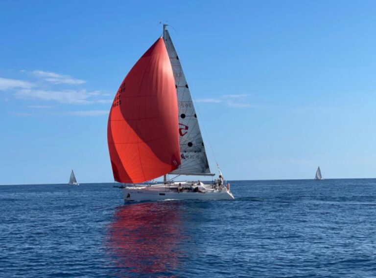 8e98807f-69c2-43c2-bfc7-2d6e3e68c160