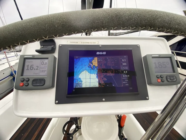 Desde-Vigo-a-La-Coruña--navegando-por-las-Rías-Baixas